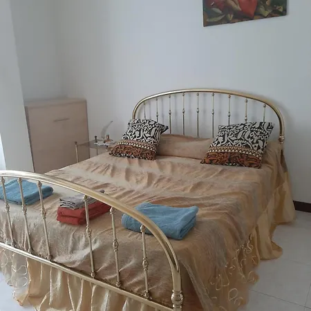 Locazione Turistica Poker D'assi * Βερόνα